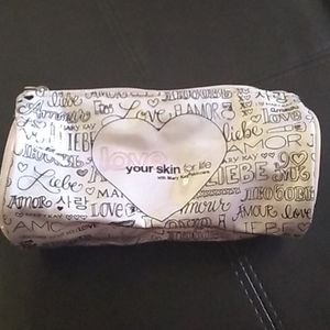 NEW- Mary Kay Skincare Cosmetic Bag
